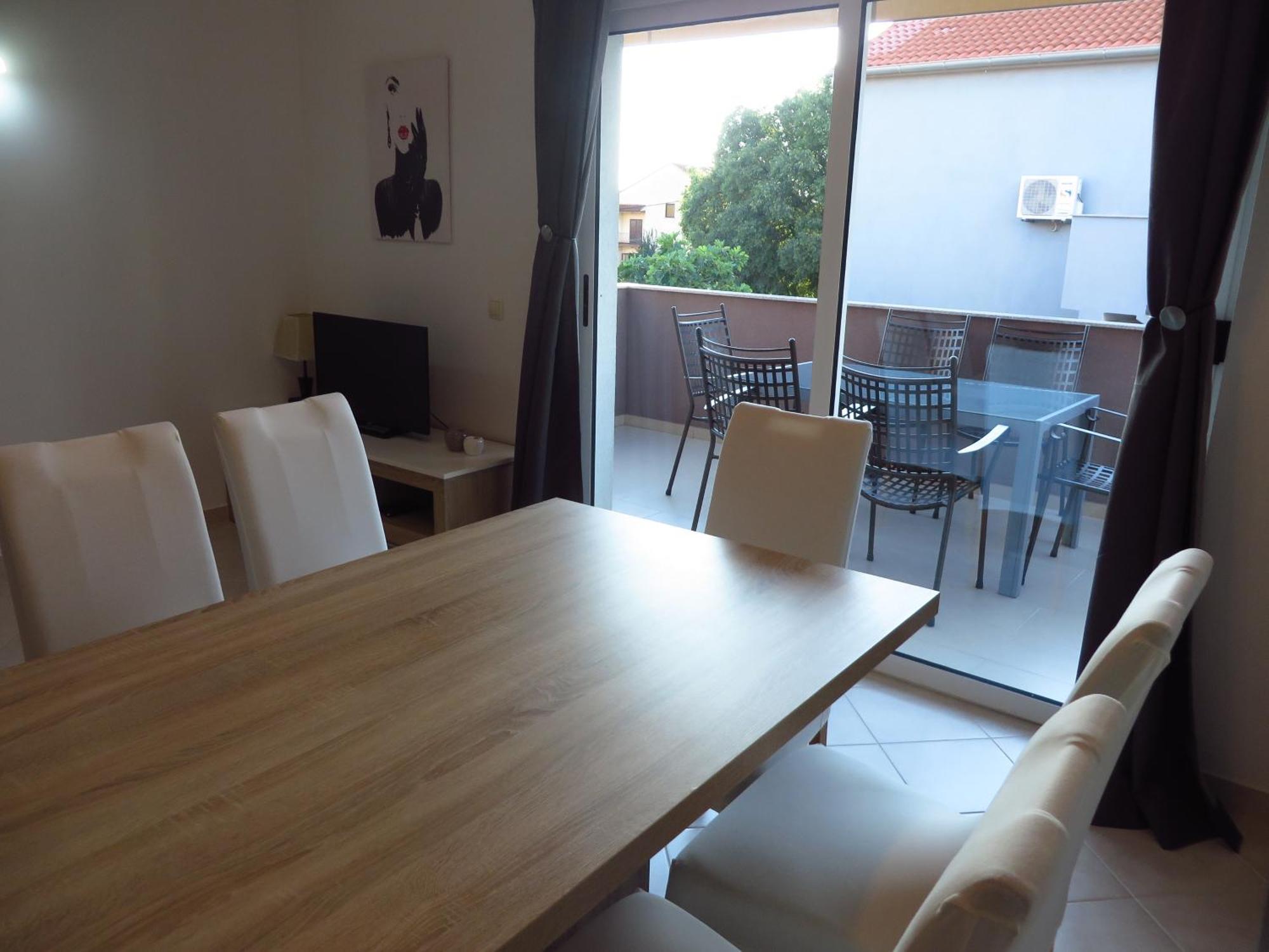 Antonija Apartments With Pool 비오그라드나모루 객실 사진